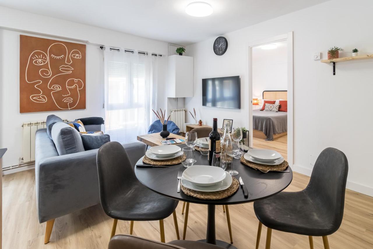 Apartamento Recien Reformado Plaza Del Ayuntamiento Сантандер Екстериор снимка