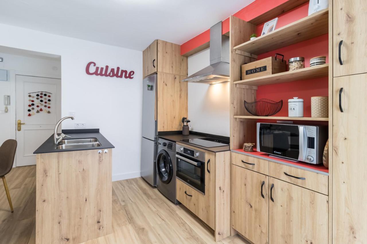 Apartamento Recien Reformado Plaza Del Ayuntamiento Сантандер Екстериор снимка