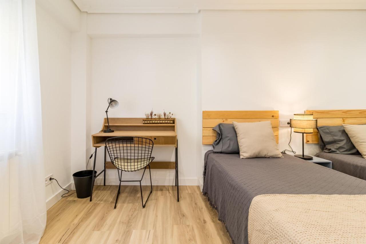 Apartamento Recien Reformado Plaza Del Ayuntamiento Сантандер Екстериор снимка